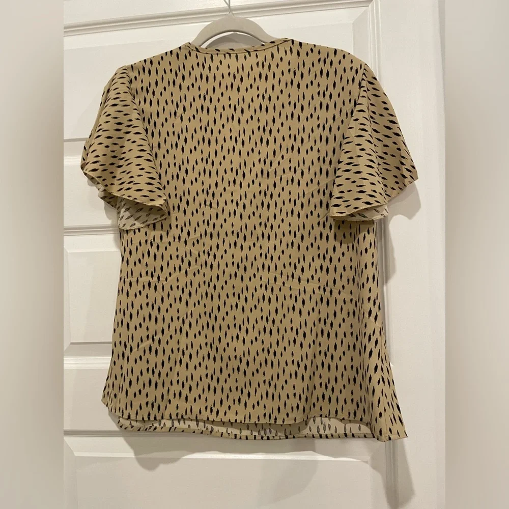 SHEIN- Tan Blouse- Size Large